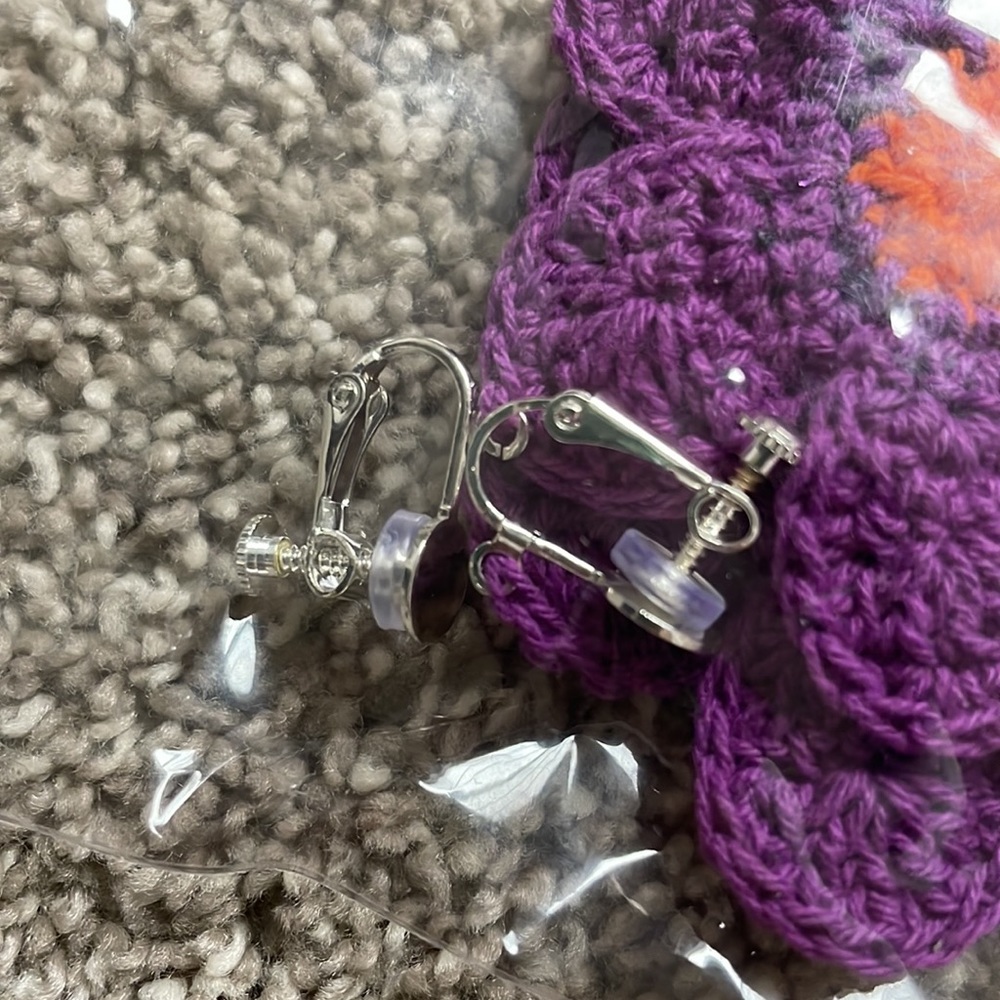 Little Banana hand made purple sun flower ear clips, new - Picture 6 of 6